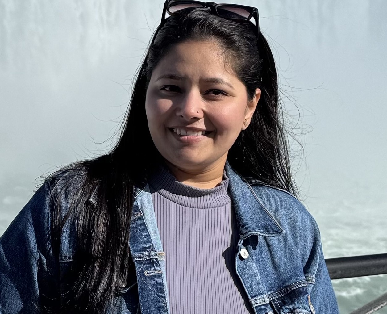 Picture of Pooja Panchal in nature.